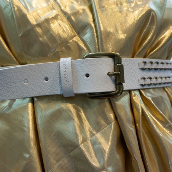 Calvin Klein White Belt - Picture 1 of 1